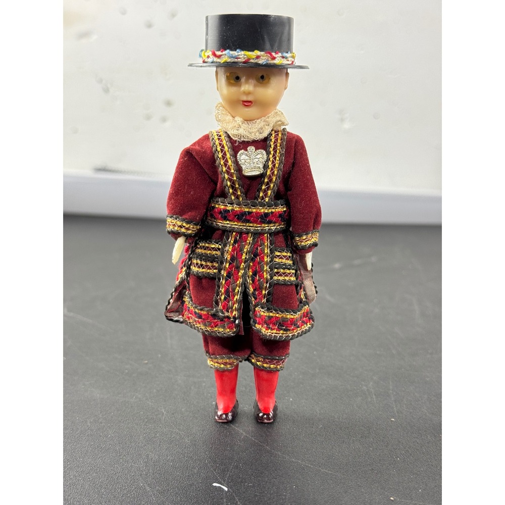Vintage British‎ Beefeater Souvenir Doll Tower of London Yeoman Warder 6.5 Inch